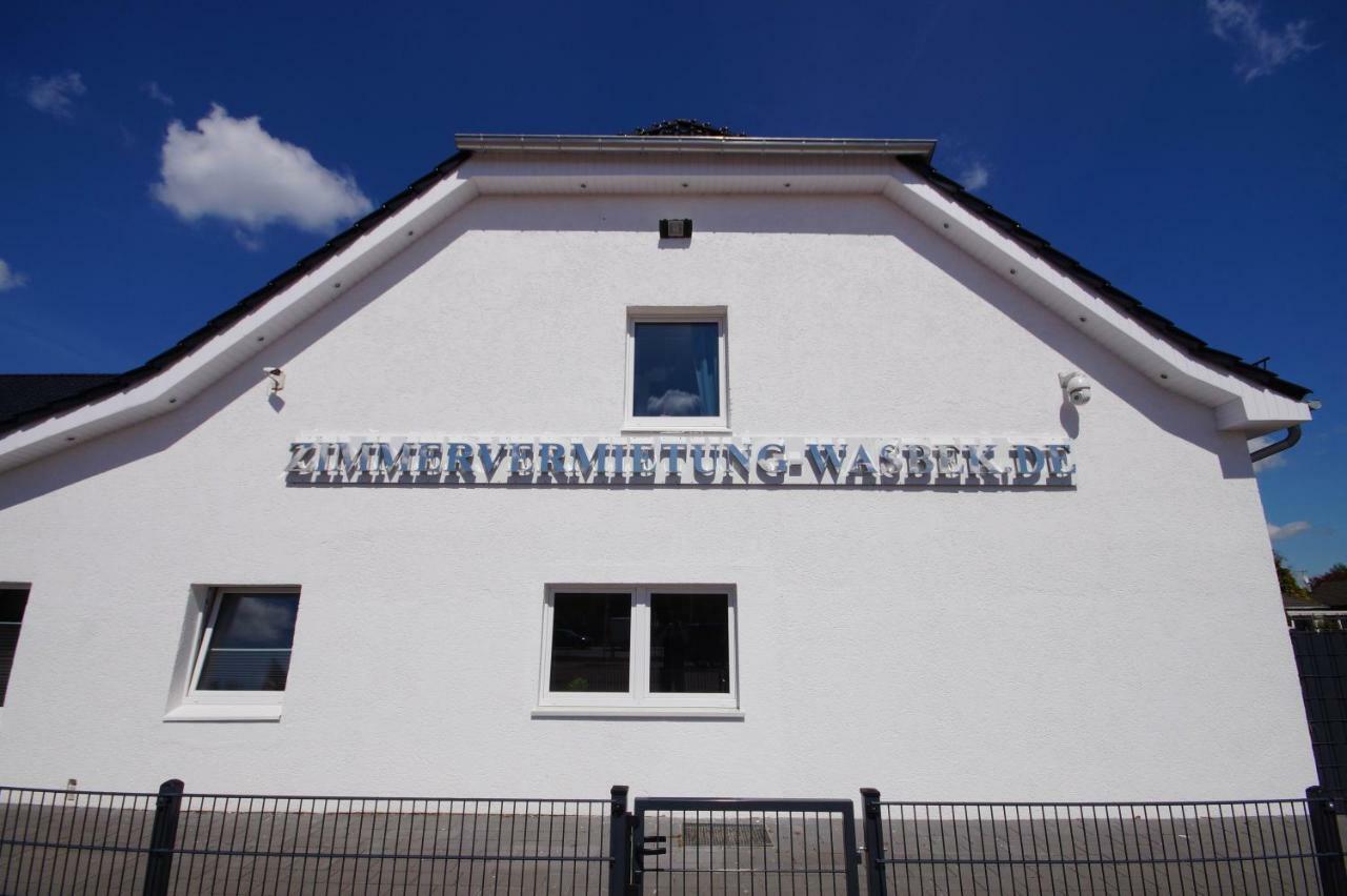 Pension / Zimmervermietung Wasbek Екстер'єр фото