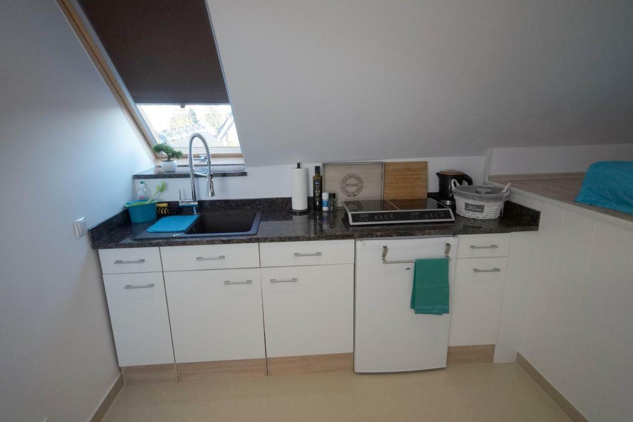 Pension / Zimmervermietung Wasbek Екстер'єр фото